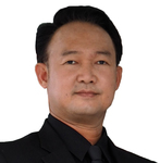 ณัฐวรรธน์ ร่วมทรัพย์ (ครูณัฐ)